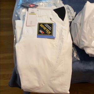 Women’s ski pants with tags